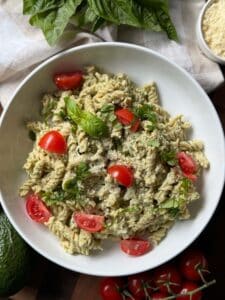 Avocado Pesto with pasta, cherry tomatoes and fresh basil