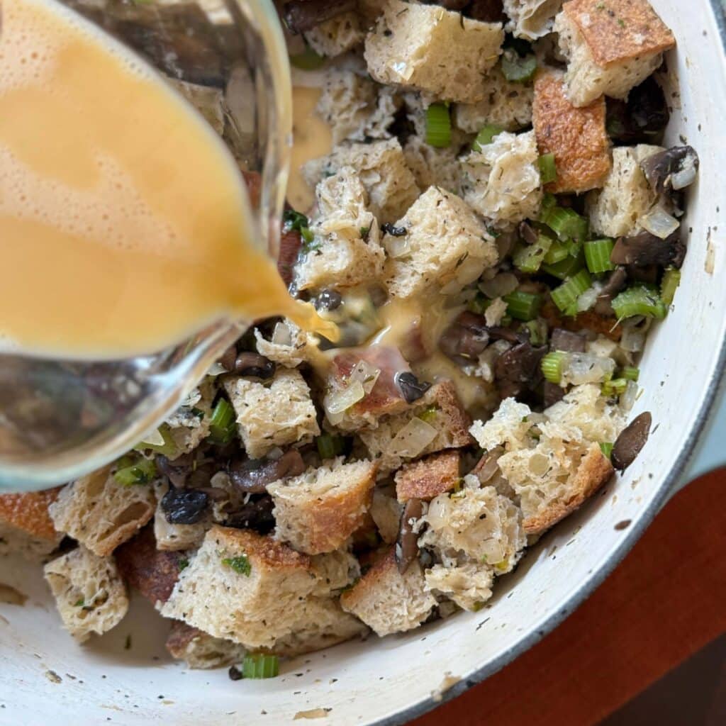 8 Stir in Whisked Eggs