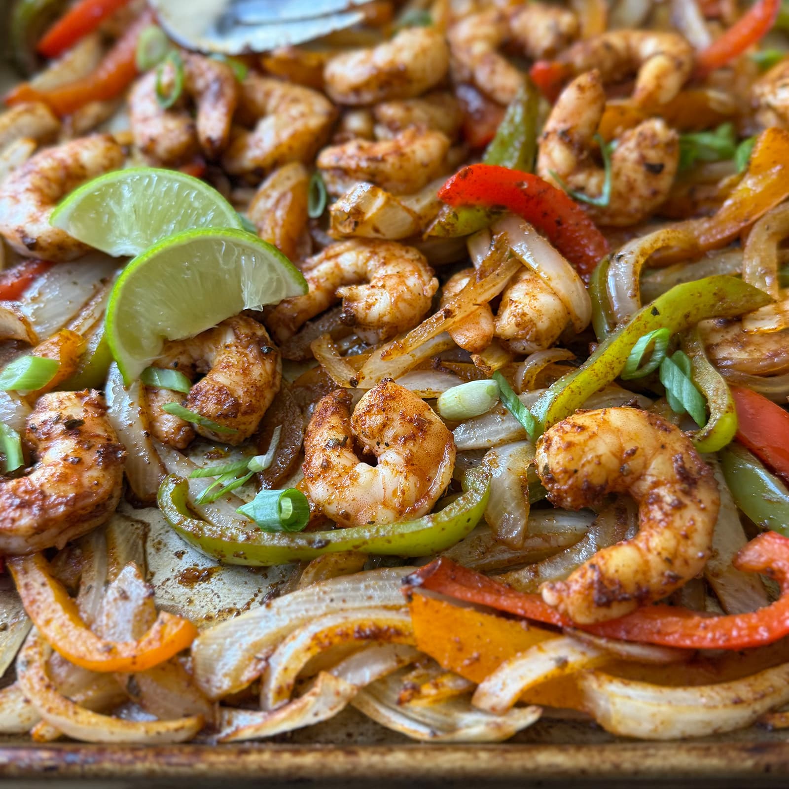 Sheetpan Shrimp Fajitas