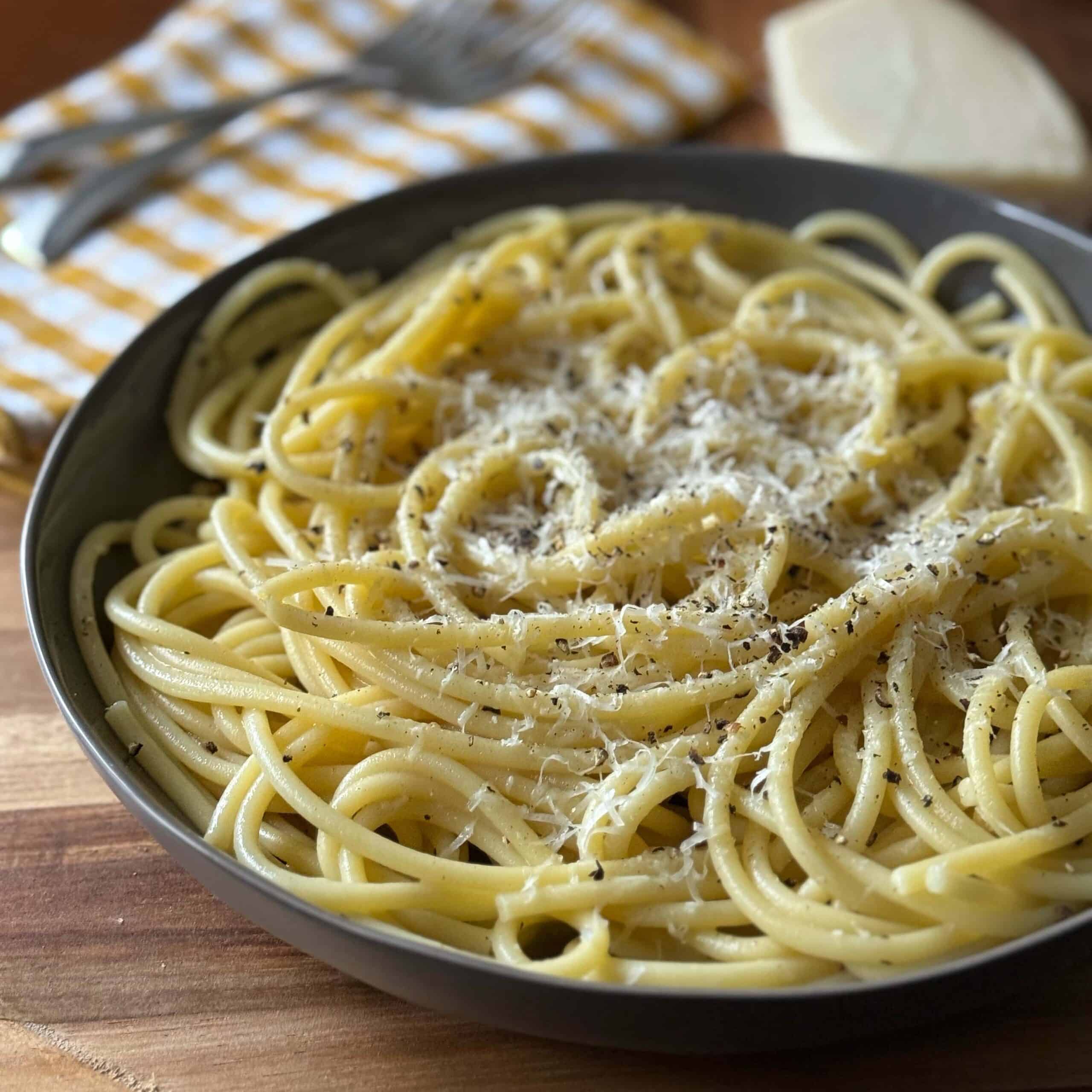 Bucatino Cacio e Pepe