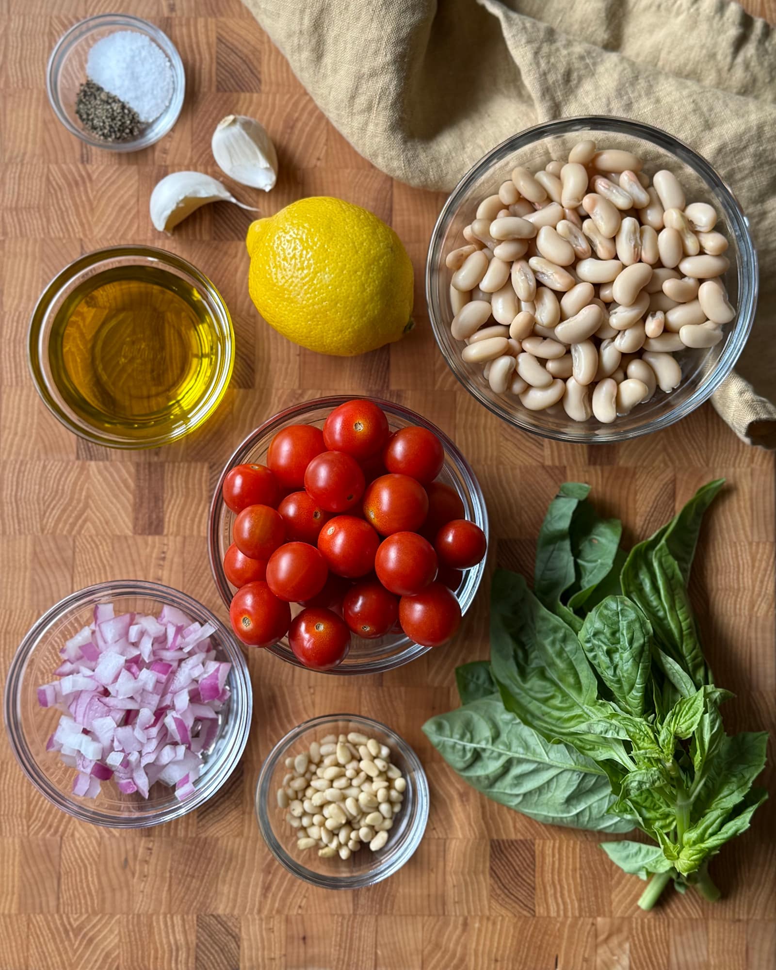 Ingredients for Cannellini Bean Salad with Tomatoes
