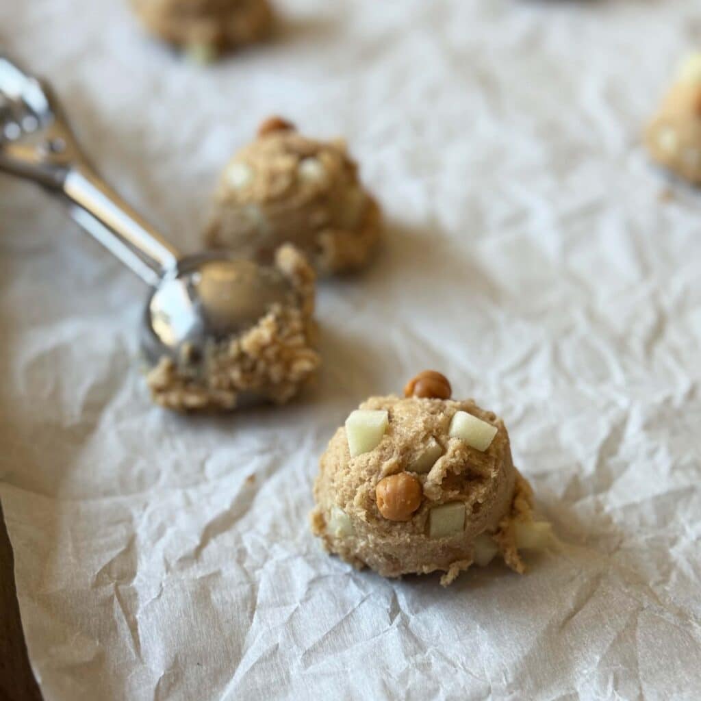Caramel Apple Cookies Scooped