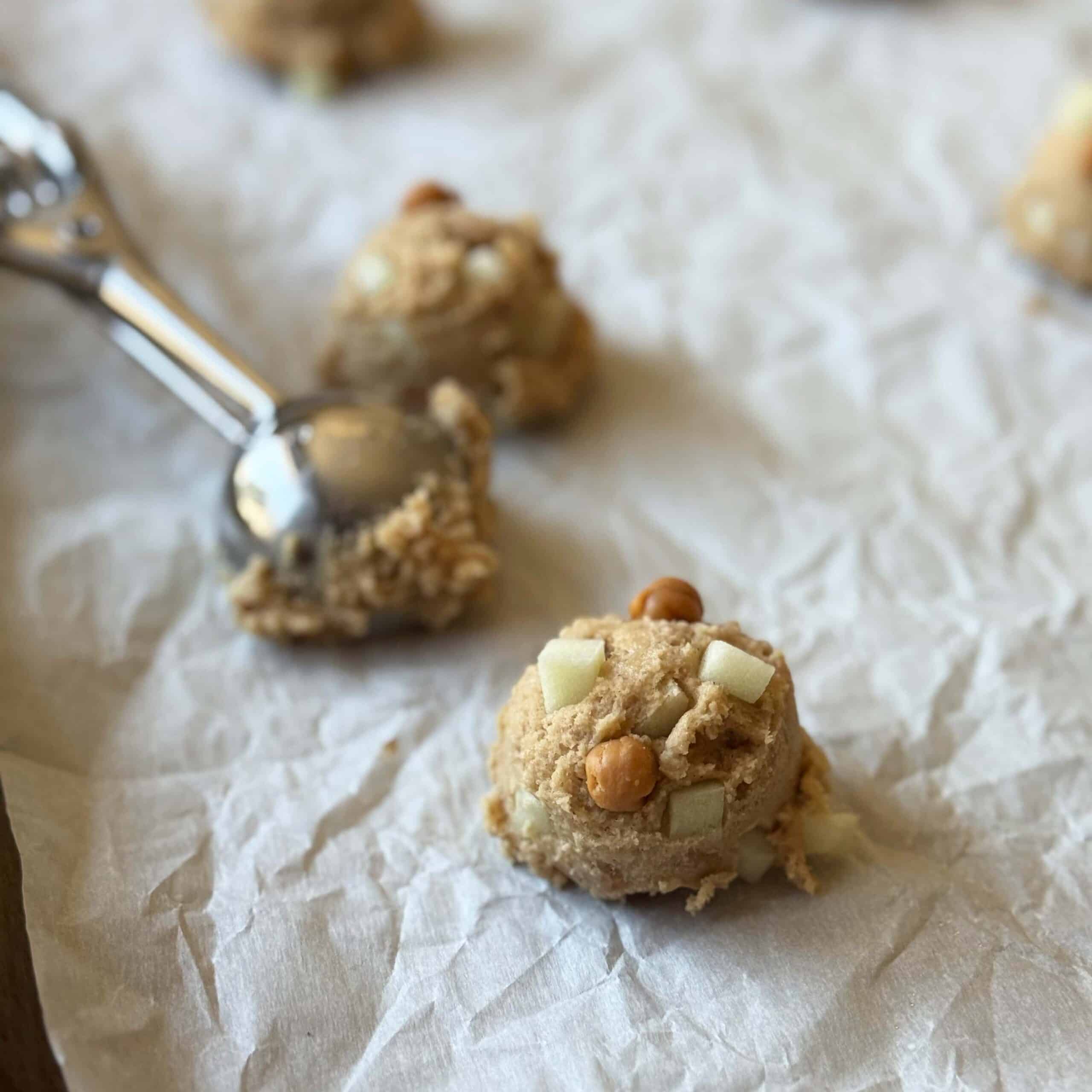 Caramel Apple Cookies Scooped