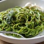 Creamy Spinach Sauce with Spaghetti