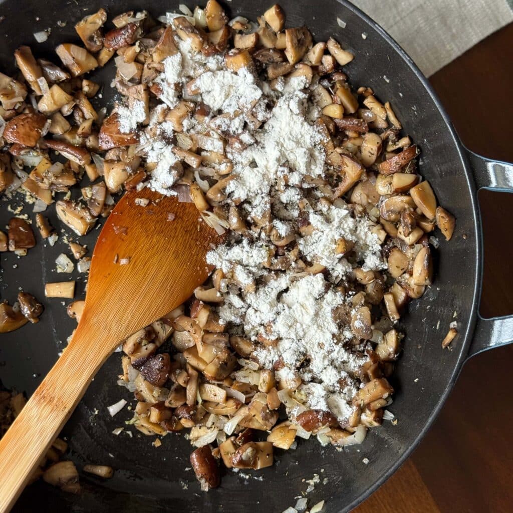 Mushroom Gravy Step 4