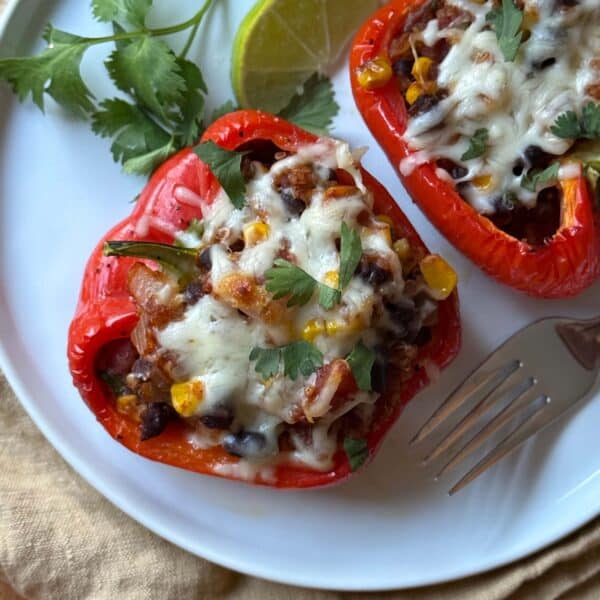 Stufffed Bell Peppers with Quinoa & Black Beans