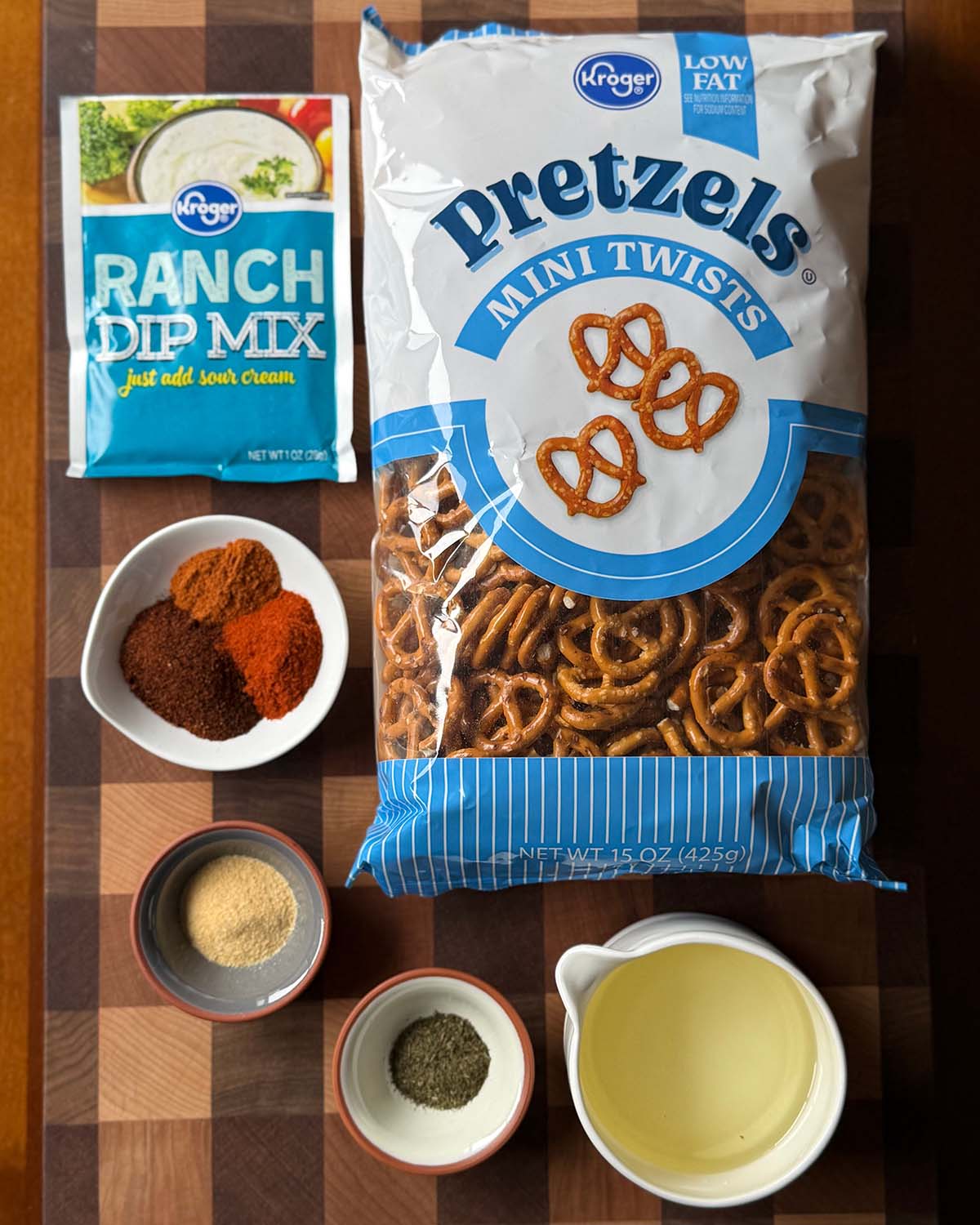 ingredients for seasoned pretzels