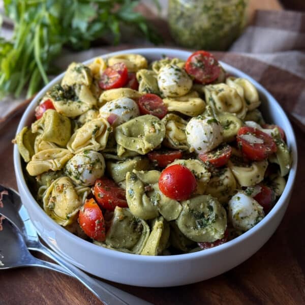 Tortellini Pasta Salad with Pesto